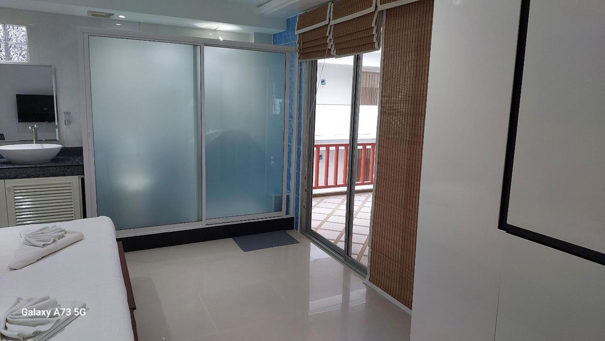 Siam Palm Residence Patong Exterior photo